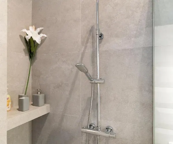 Apartman Wonderful, Secluded And Cozy In The Center. *